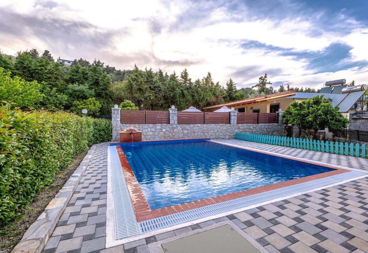 Villa Rafaela Koskinou  Exterior foto